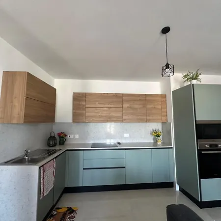 Primerose Penthouse Apartment