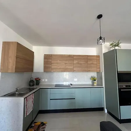 Primerose Penthouse Apartment *