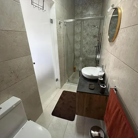 아파트 Penthouse With Jacuzzi -sannat *